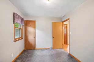 2154 William St, Roseville, MN 55113 - Photo 13