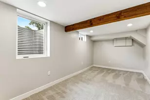 8200 Clinton Ave S, Bloomington, MN 55420 - Photo 23