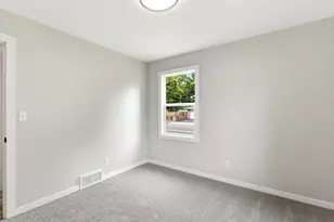 8200 Clinton Ave S, Bloomington, MN 55420 - Photo 17