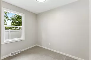 8200 Clinton Ave S, Bloomington, MN 55420 - Photo 13