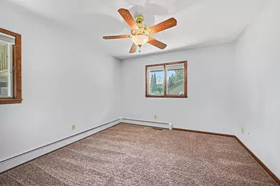 206 Lincoln Avenue S, New Prague, MN 56071 - Photo 25
