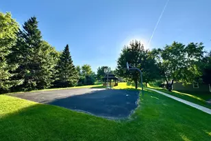 2763 Century Cir, Chanhassen, MN 55317 - Photo 25