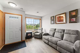 345 Roosevelt St S, Cambridge, MN 55008 - Photo 3