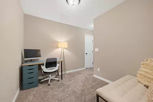 3062 Walden Dr, Chaska, MN 55318 - Photo 33