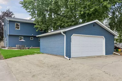 3025 Natchez Avenue S, Saint Louis Park, MN 55416 - Photo 5