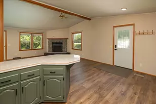 7300 30th St SE, Eyota, MN 55934 - Photo 7