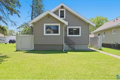 920 N 21st Street, Superior, WI 54880 - Photo 1