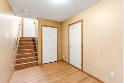 428 Willoughby Way W, Minnetonka, MN 55305 - Photo 25