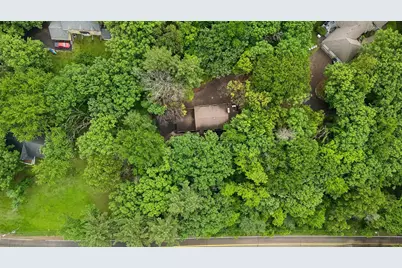 360 Quail Road, Dellwood, MN 55110 - Photo 35