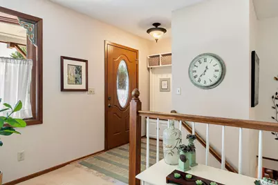 430 Cindy Lane, Owatonna, MN 55060 - Photo 3