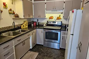 2939 8th St N, Fargo, ND 58102 - Photo 5