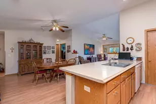 549 Oakwood Dr, Janesville, MN 56048 - Photo 17