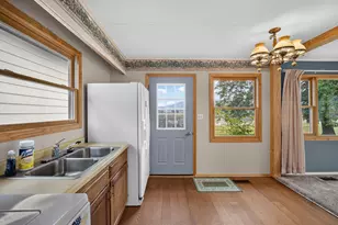 16 Carter Ln, Silver Bay, MN 55614 - Photo 9