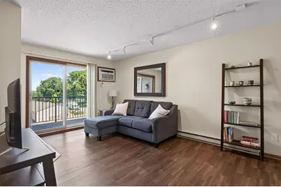 2150 Ridge Drive #36, Saint Louis Park, MN 55416 - Photo 3