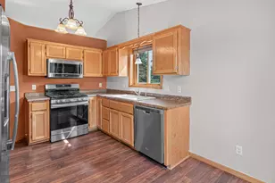 5420 134th St N, Hugo, MN 55038 - Photo 7