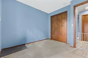 6684 Gretchen Ln N, Oakdale, MN 55128 - Photo 25