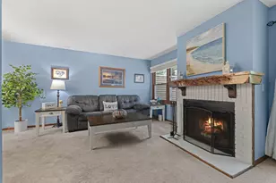 6684 Gretchen Ln N, Oakdale, MN 55128 - Photo 17
