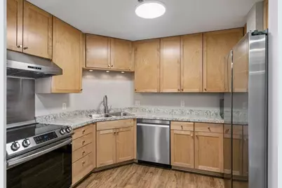 3131 Excelsior Boulevard #212, Minneapolis, MN 55416 - Photo 11