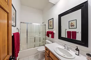 3947 Bailey Ridge Draw, Woodbury, MN 55125 - Photo 25