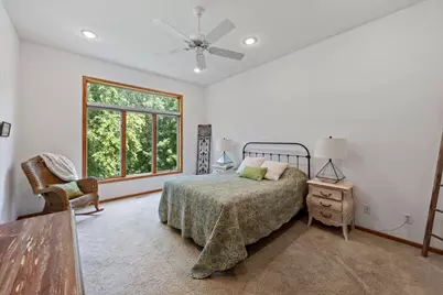 3947 Bailey Ridge Draw, Woodbury, MN 55125 - Photo 15