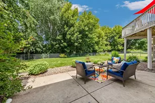 3947 Bailey Ridge Draw, Woodbury, MN 55125 - Photo 5