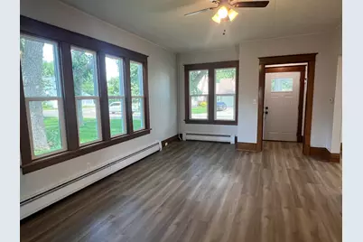 711 Clausen Avenue, Albert Lea, MN 56007 - Photo 15