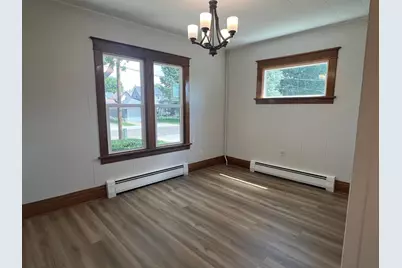 711 Clausen Avenue, Albert Lea, MN 56007 - Photo 9