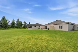 1206 Willow Pond Dr, Waite Park, MN 56387 - Photo 27