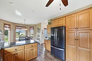 1206 Willow Pond Dr, Waite Park, MN 56387 - Photo 5