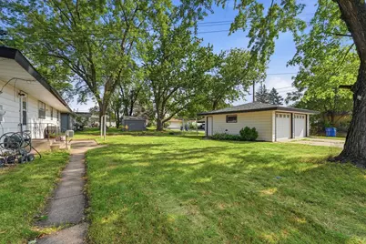 202 34th Avenue N, Saint Cloud, MN 56303 - Photo 35