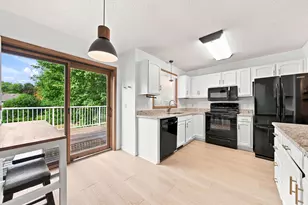 840 Northview Park Rd, Eagan, MN 55123 - Photo 13