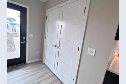 3206 Scotch Lane, Mankato, MN 56001 - Photo 3