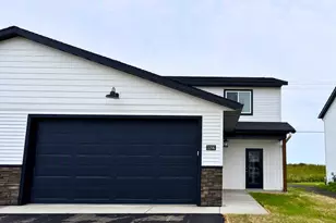 3206 Scotch Ln, Mankato, MN 56001 - Photo 1