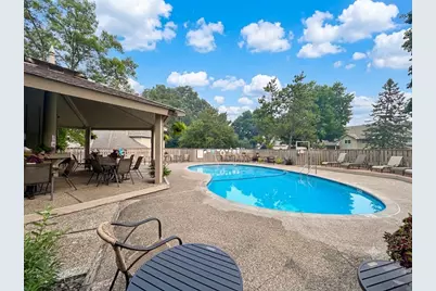 14302 Fairway Drive, Eden Prairie, MN 55344 - Photo 5