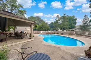 14302 Fairway Dr, Eden Prairie, MN 55344 - Photo 5