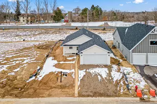31706 Madison Rd, Lindstrom, MN 55045 - Photo 3