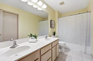 644 Overlook Dr, Roseville, MN 55113 - Photo 23