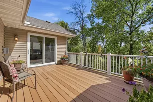 644 Overlook Dr, Roseville, MN 55113 - Photo 27