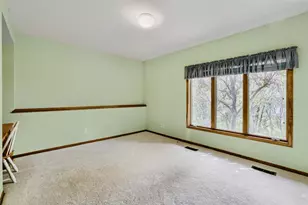 7170 Kenmare Dr, Bloomington, MN 55438 - Photo 49