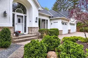 7170 Kenmare Dr, Bloomington, MN 55438 - Photo 3