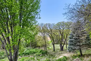 7170 Kenmare Dr, Bloomington, MN 55438 - Photo 57