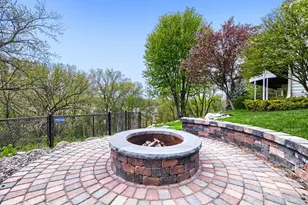 7170 Kenmare Dr, Bloomington, MN 55438 - Photo 53