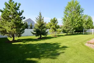 15672 Fairchild Way, Apple Valley, MN 55124 - Photo 51