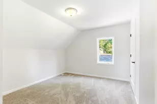 941 Cypress St, Saint Paul, MN 55106 - Photo 11