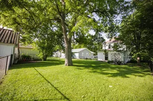 716 Lyndale Ave, Morris, MN 56267 - Photo 9