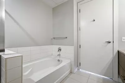 901 S 2nd Street #201, Minneapolis, MN 55415 - Photo 27