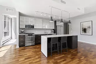 901 S 2nd St, Minneapolis, MN 55415 - Photo 17