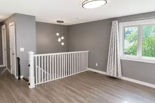 3856 Cinnabar Dr, Eagan, MN 55122 - Photo 5