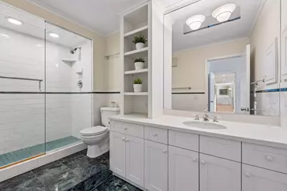 1225 Lasalle Avenue #1307, Minneapolis, MN 55403 - Photo 17