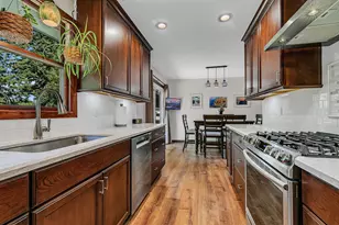 3631 Hillview Ln, Saint Bonifacius, MN 55375 - Photo 9